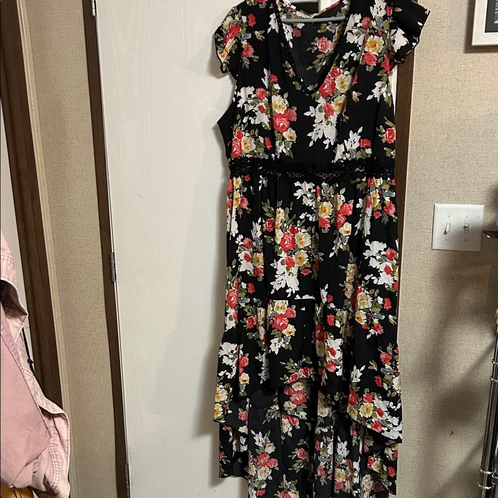 SHEIN Black Floral High Low Dress
